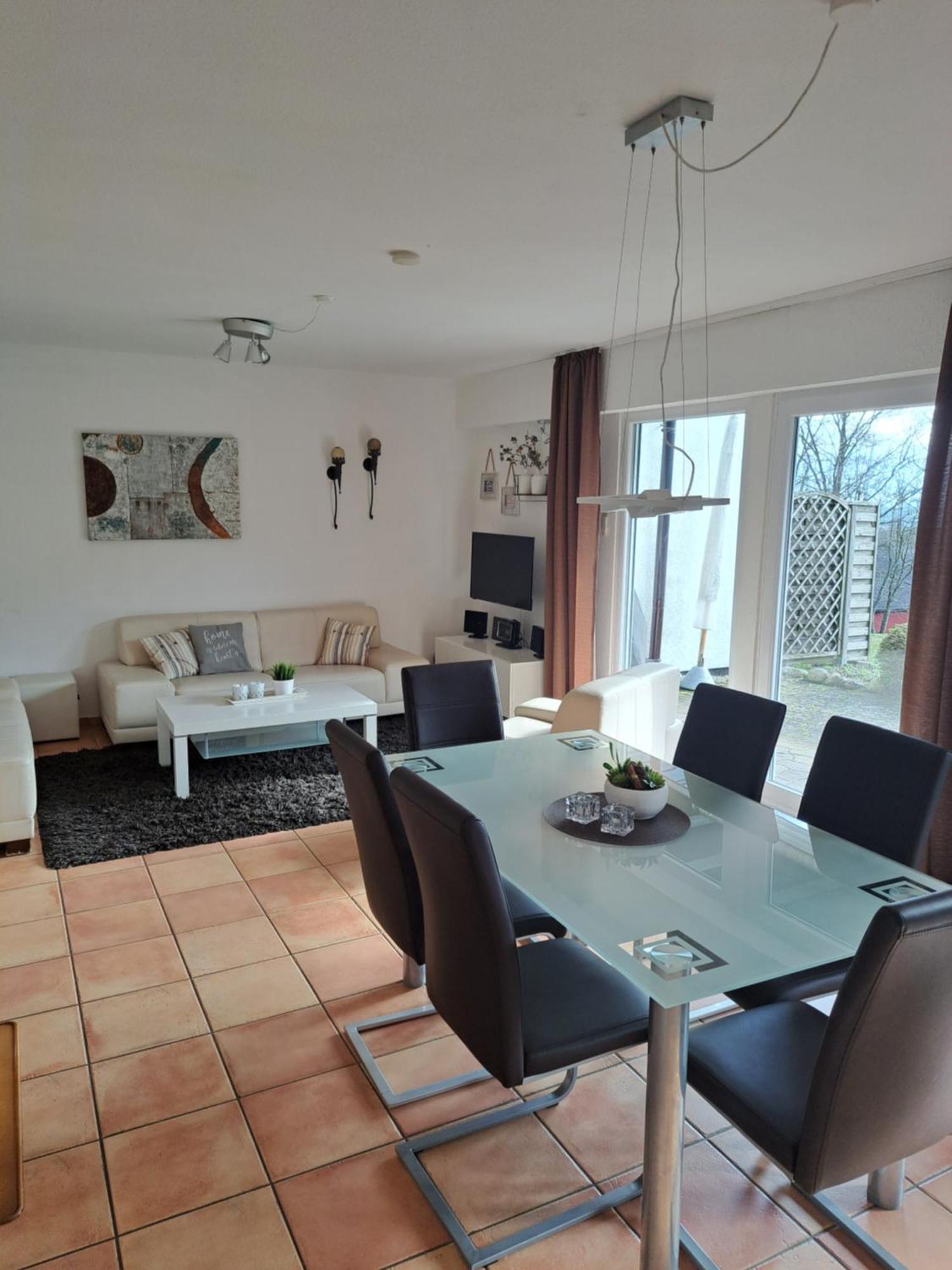 Ferienhaeuser Rhoen - Haus Natalie & Haus Helene Hausen  Buitenkant foto