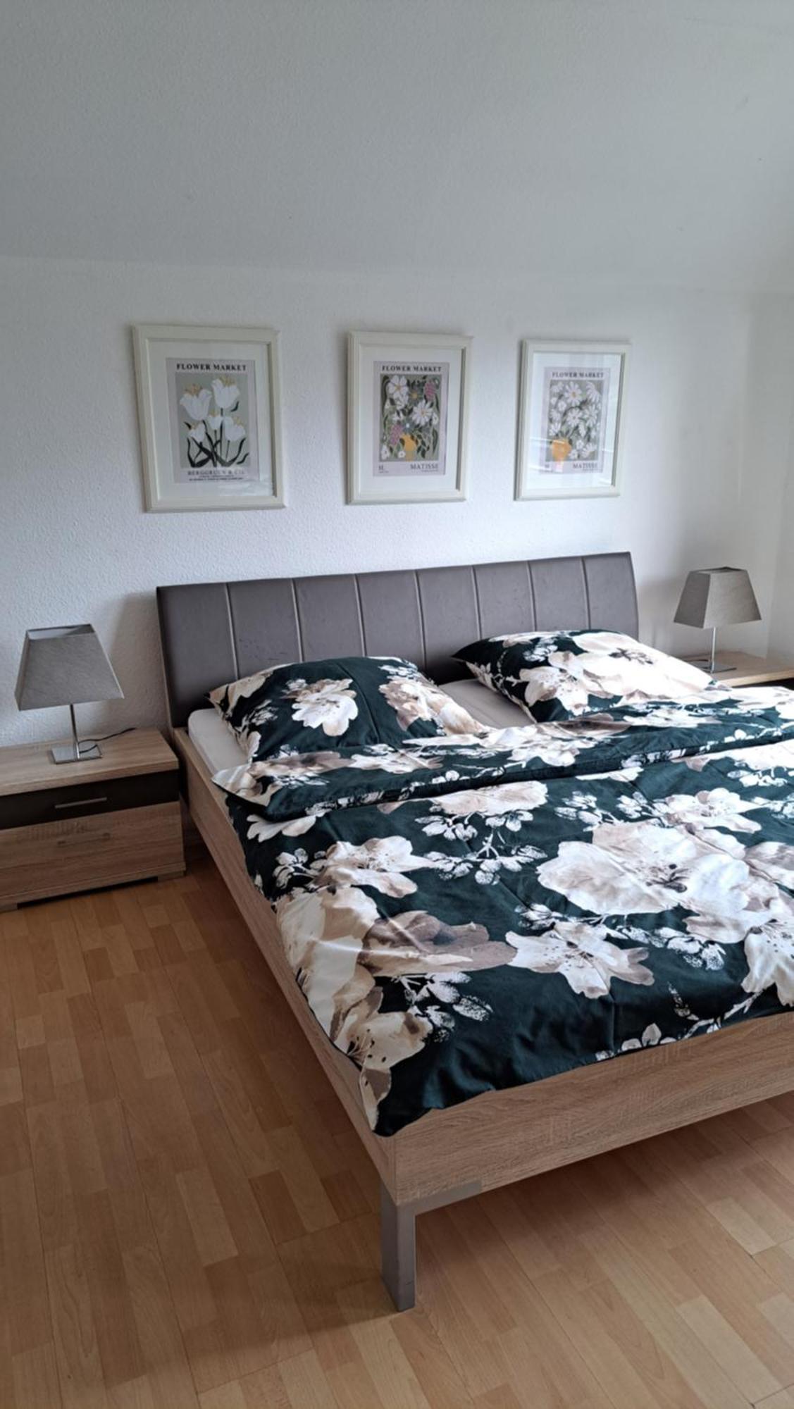 Ferienhaeuser Rhoen - Haus Natalie & Haus Helene Hausen  Buitenkant foto